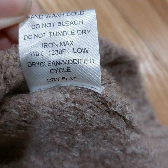 Lovers + Friends Phoenix Cold Shoulder Sweater Dress NWT Size XL - Picture 8 of 13